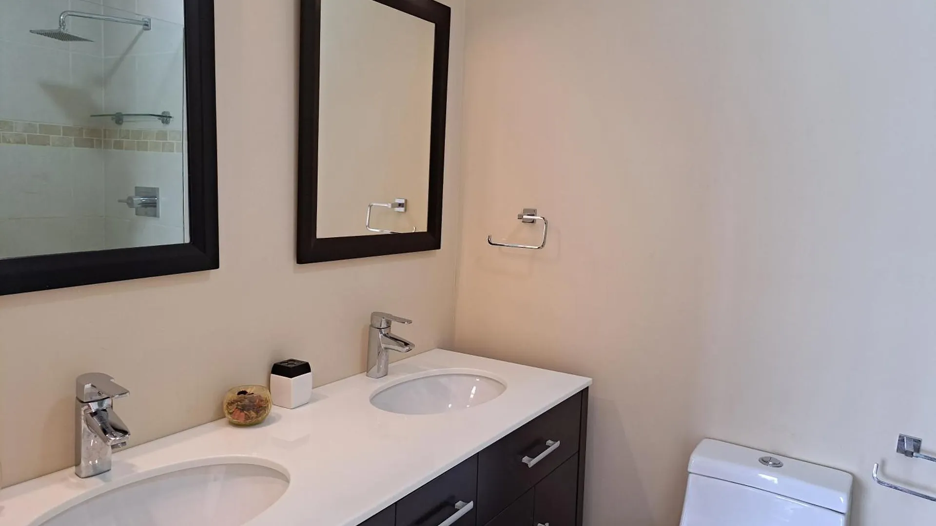 Comfortable Villa Near The Beach Jolly Harbour